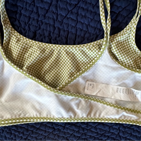 Fabletics Green & White Checkered sports bra - Picture 5 of 6
